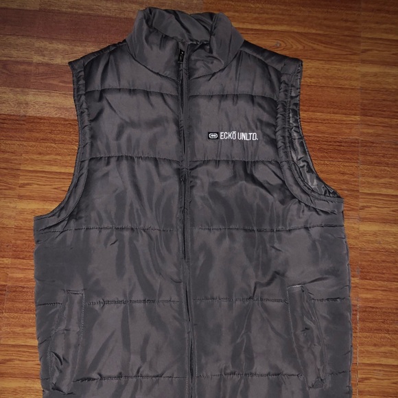 Eckō Unlimited Gray Vest - Picture 2 of 3